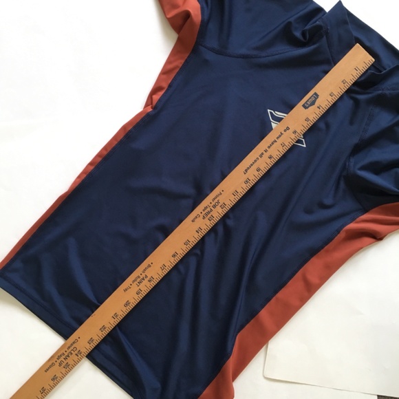 Billabong men's surf shirt. UV protection. Size S. - Picture 7 of 7